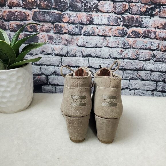 Toms Suede Ankle Wedges - Picture 5 of 7